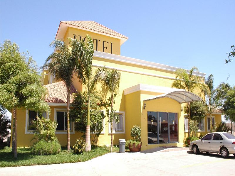 扎尔库利亚坎酒店 Culiacán 外观 照片